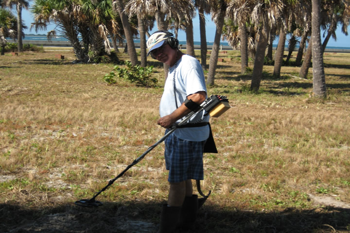 Metal Detecting Tampa Bay Search Amp Recovery